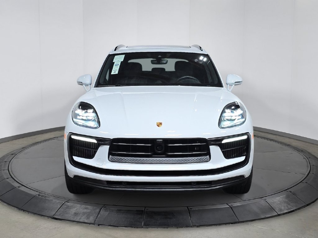 Certified 2026 Porsche Macan S AWD/4WD image 10