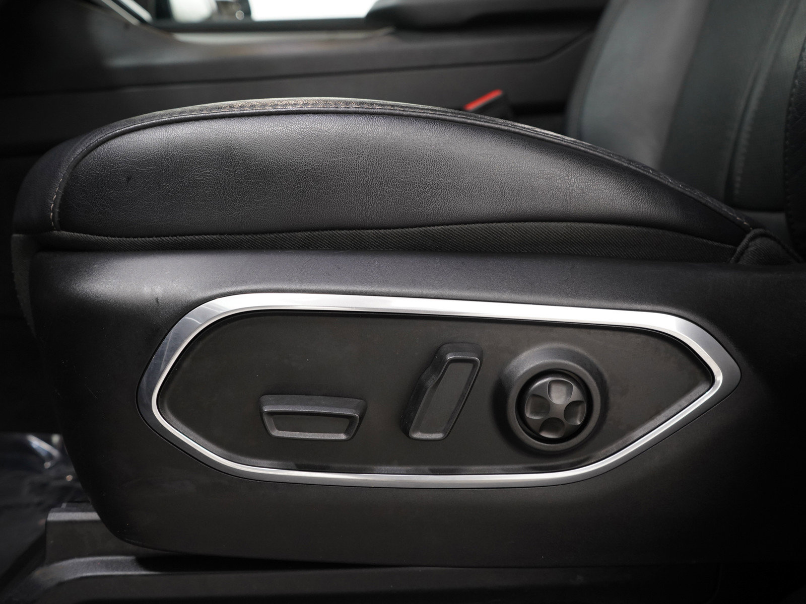 Used 2024 Jeep Wagoneer Series II image 29