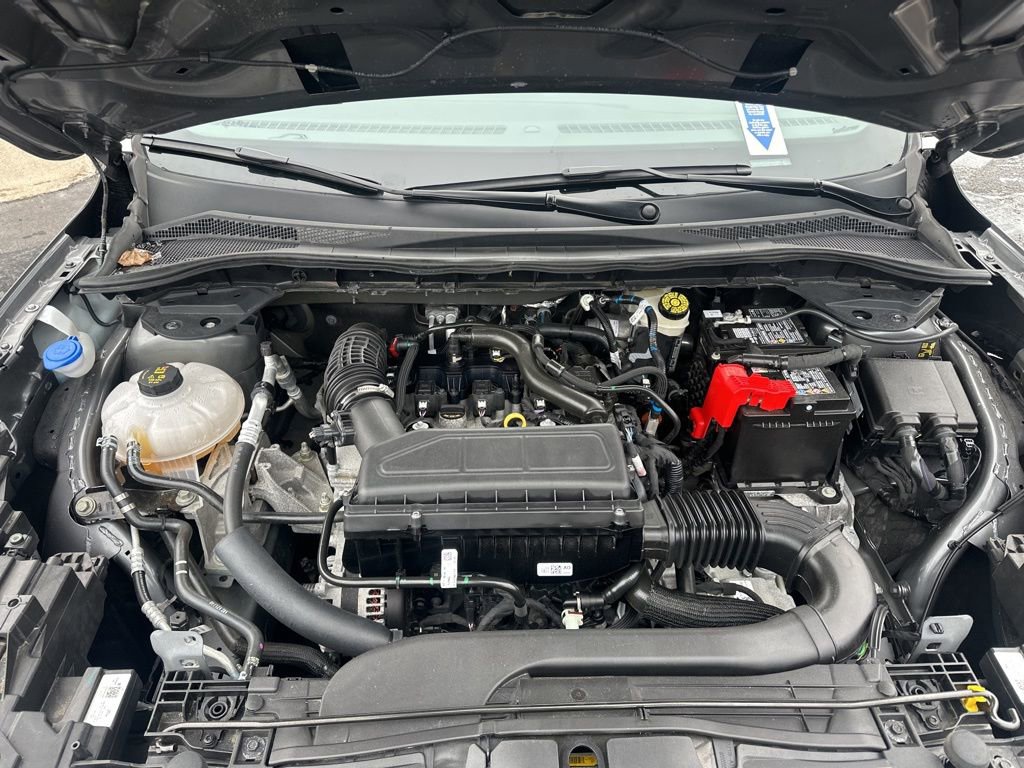 Used 2025 Ford Escape Active image 10