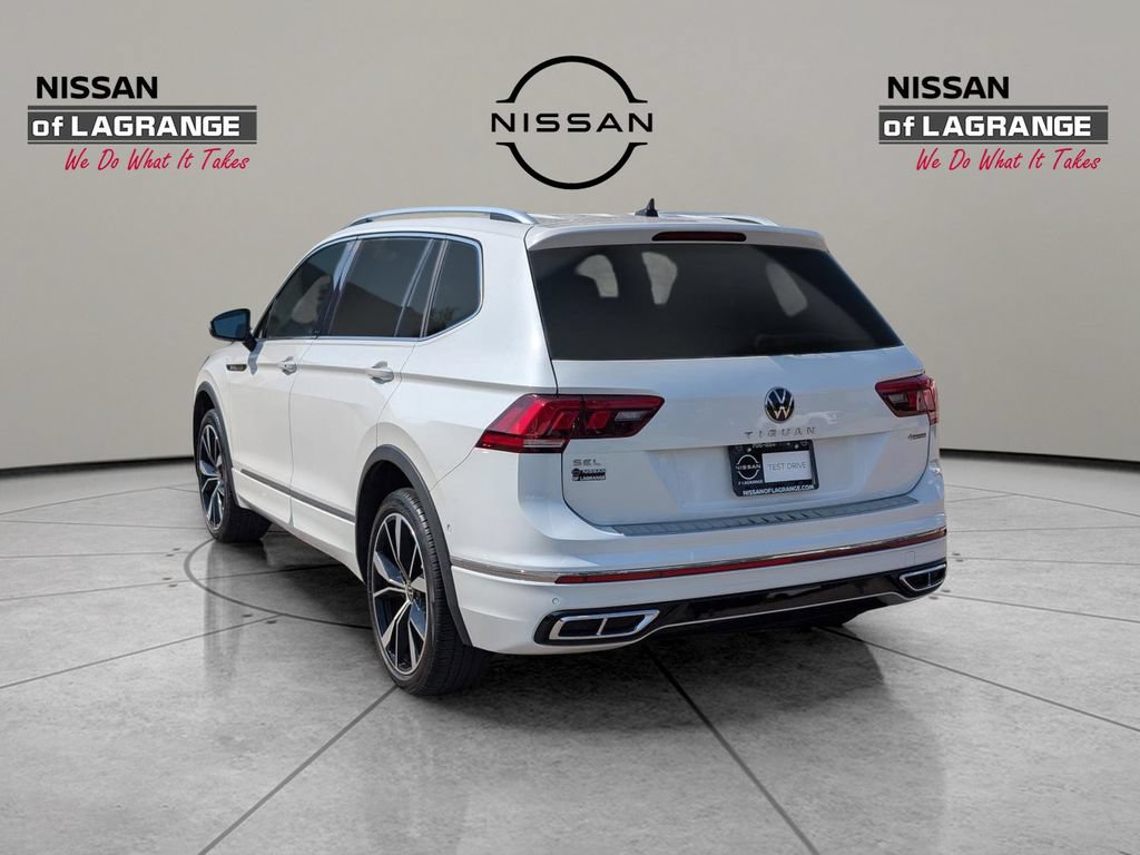 Used 2022 Volkswagen Tiguan SEL R-Line AWD/4WD image 7