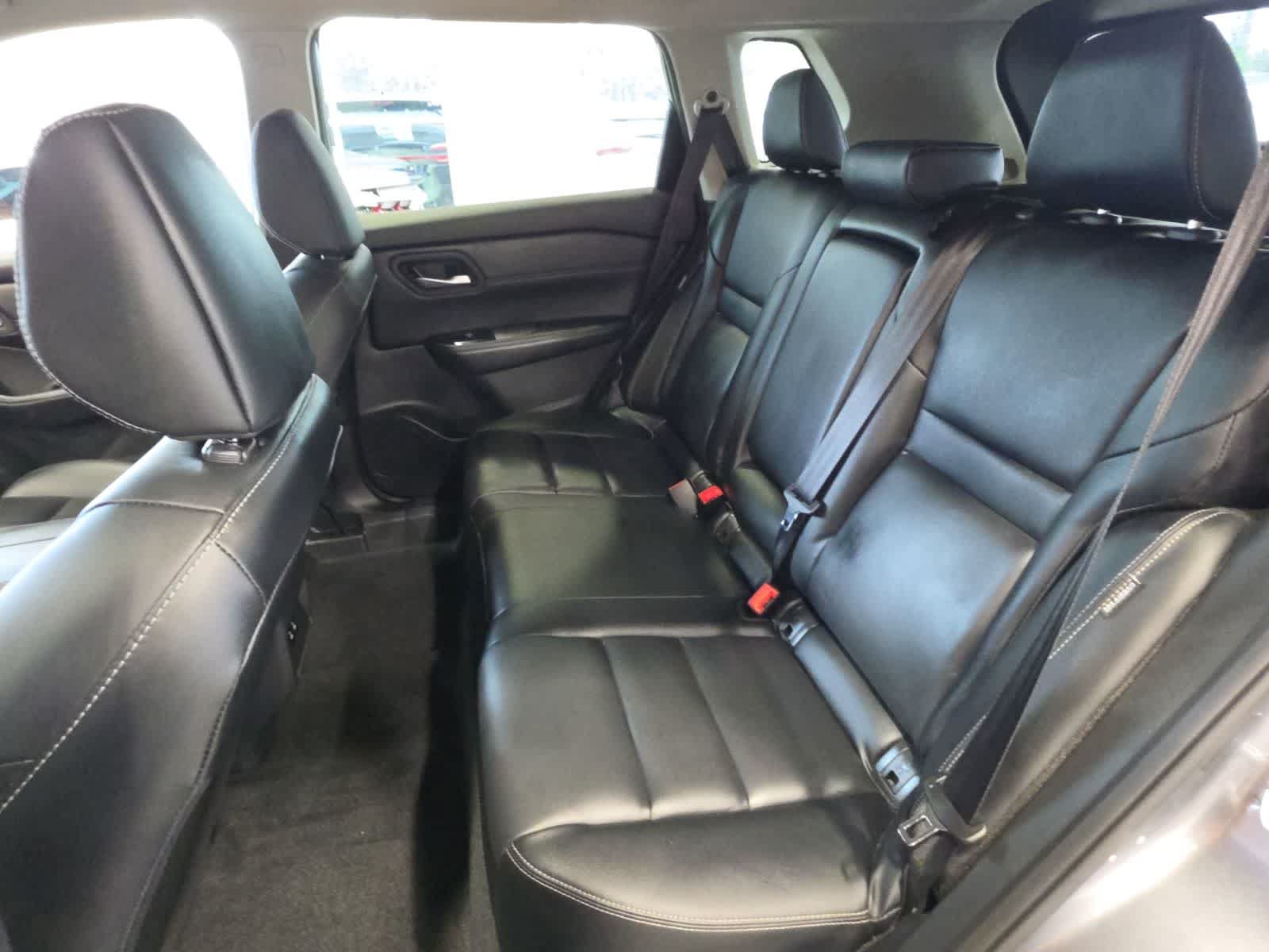Used 2026 Nissan Rogue SL AWD/4WD image 29