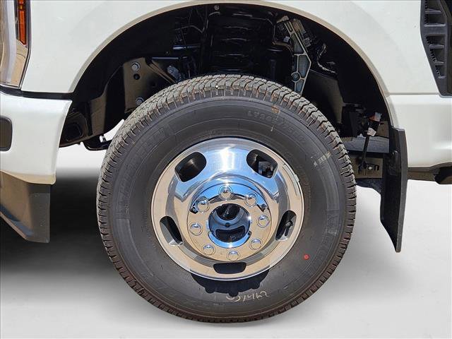 New 2026 Ford F350 Platinum image 10