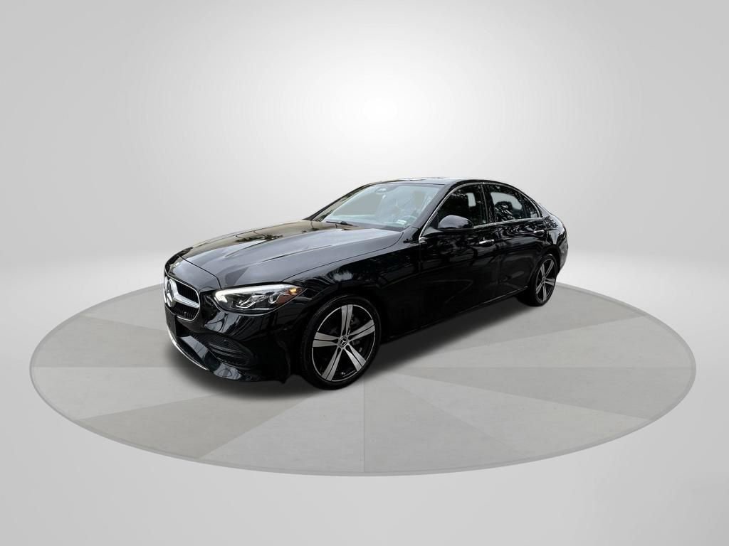 Used 2025 Mercedes-Benz C 300 4MATIC Sedan image 3