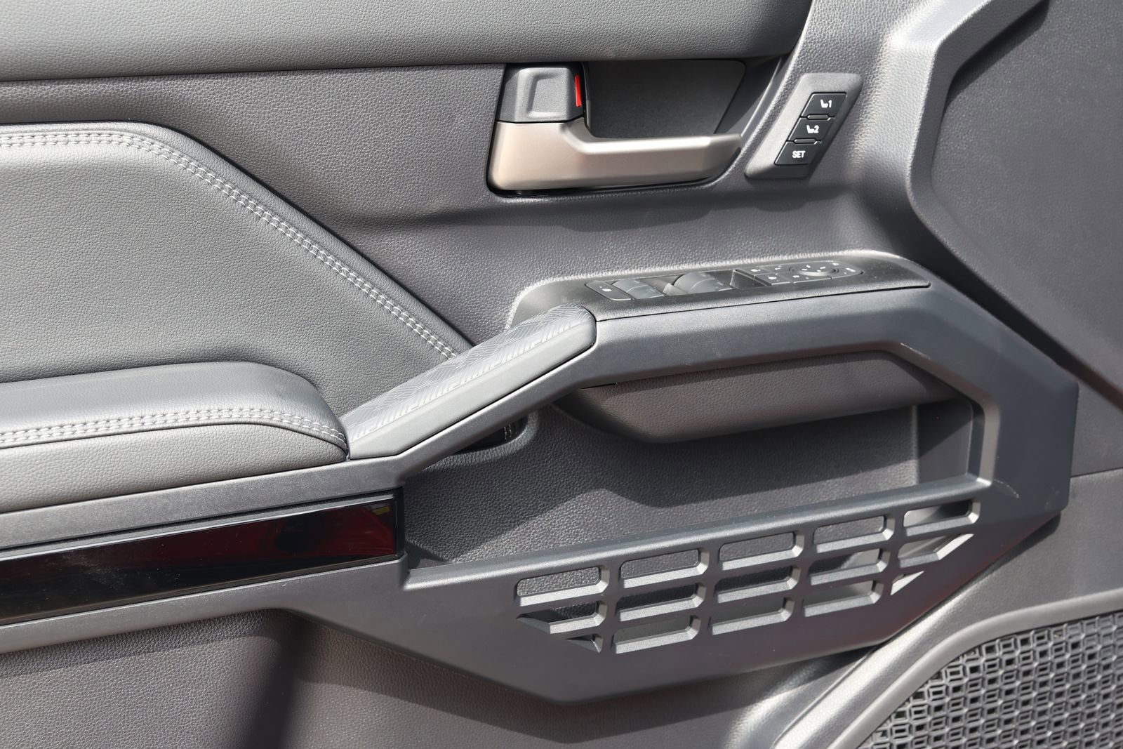 New 2026 Toyota 4Runner Limited AWD/4WD image 29