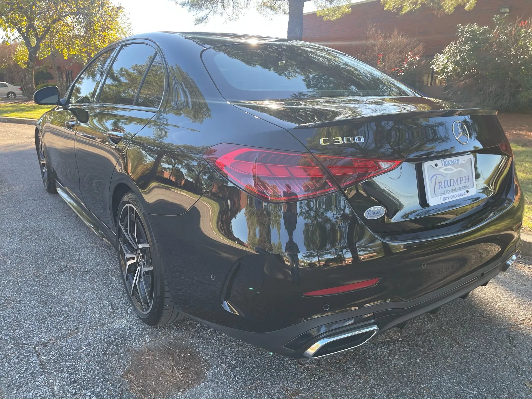 Used 2022 Mercedes-Benz C 300 Sedan image 3