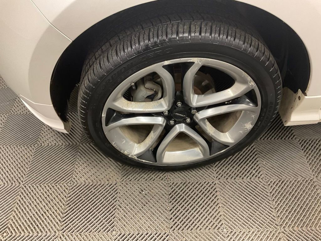 Used 2013 Ford Edge Sport w/ Driver Entry Pkg image 14