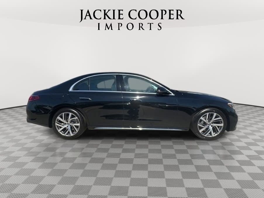 New 2026 Mercedes-Benz E 350 4MATIC Sedan image 6