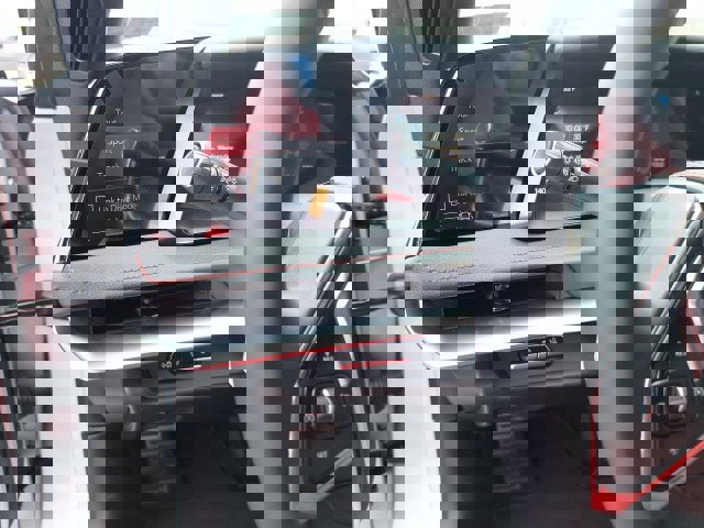 New 2026 Chevrolet Corvette Stingray Coupe w/ Battery Protection Package image 16