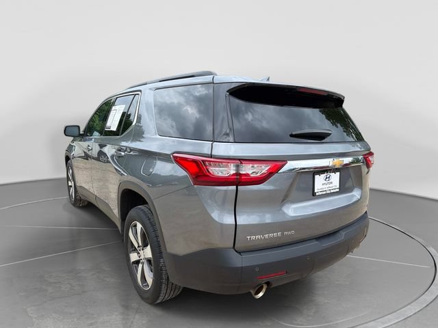 Used 2020 Chevrolet Traverse LT w/ LT Premium Package AWD/4WD image 6