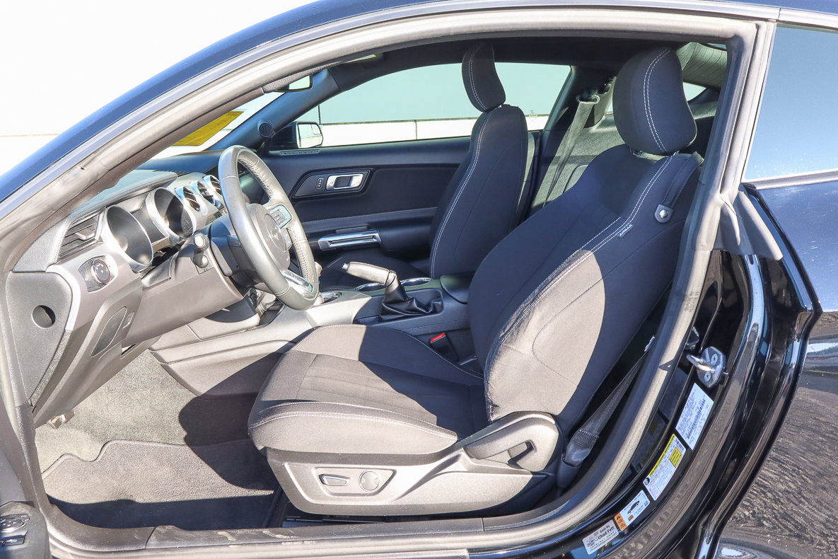 Used 2018 Ford Mustang GT w/ Black Accent Pkg image 7