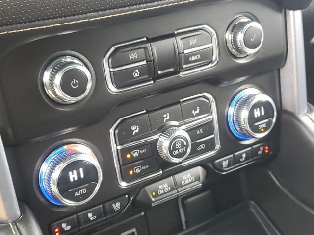 Used 2023 GMC Yukon XL SLT image 22