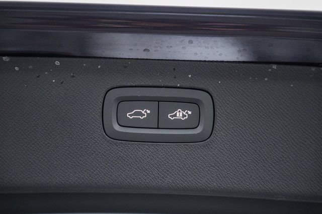 New 2026 Volvo XC90 B6 Ultra w/ Protection Package Premier AWD/4WD image 11