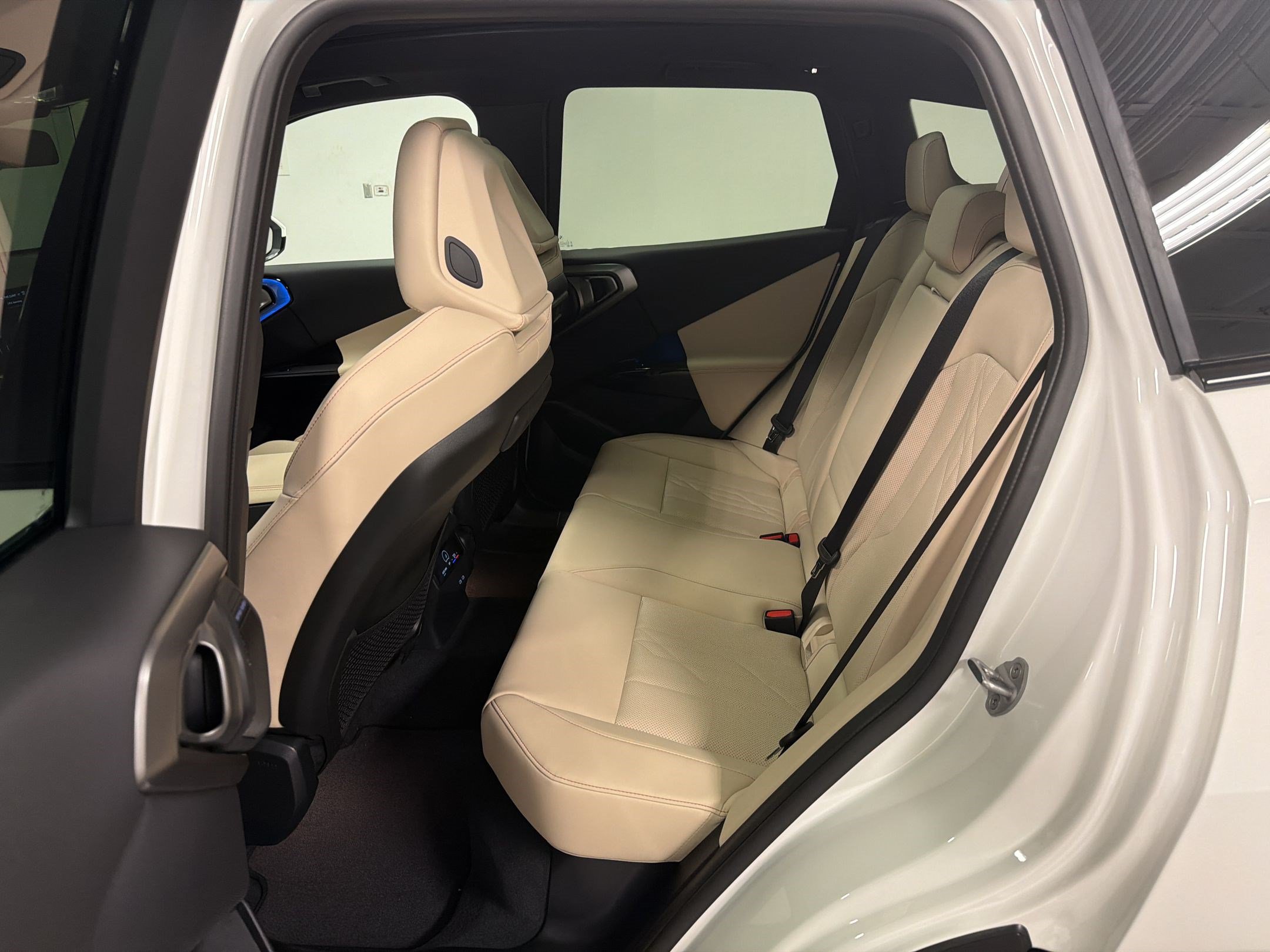 New 2026 BMW X3 xDrive30i w/ M Sport Package AWD/4WD image 23