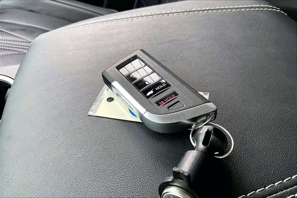 Certified 2025 Acura MDX w/ Advance Package image 13