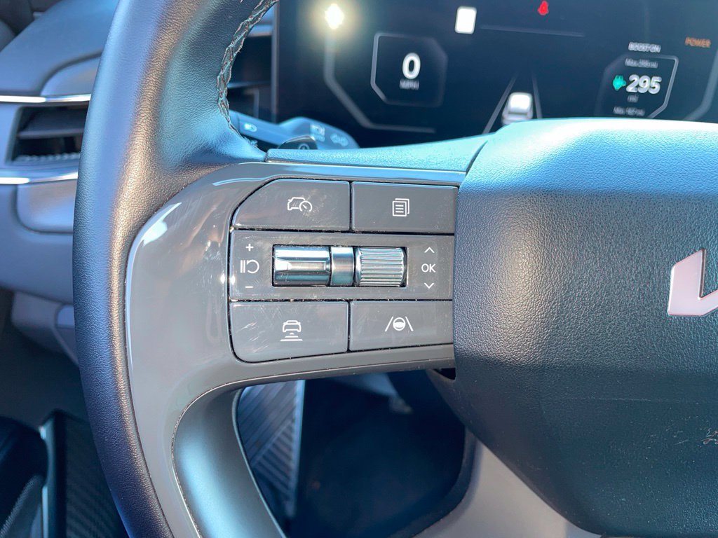 Used 2024 Kia EV9 GT-Line AWD/4WD image 28