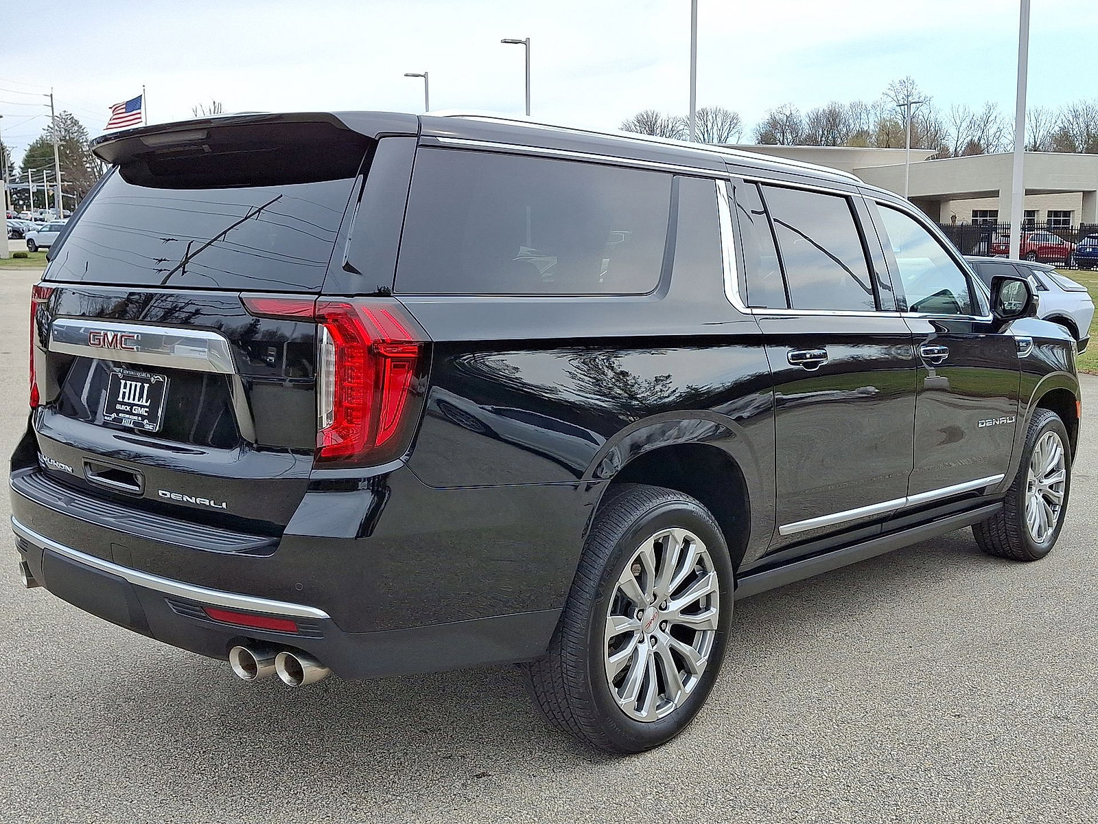 Certified 2024 GMC Yukon XL Denali image 25