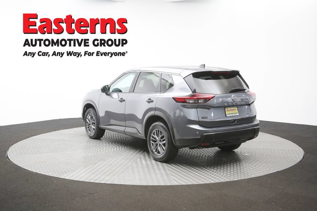 Used 2024 Nissan Rogue S AWD/4WD image 60