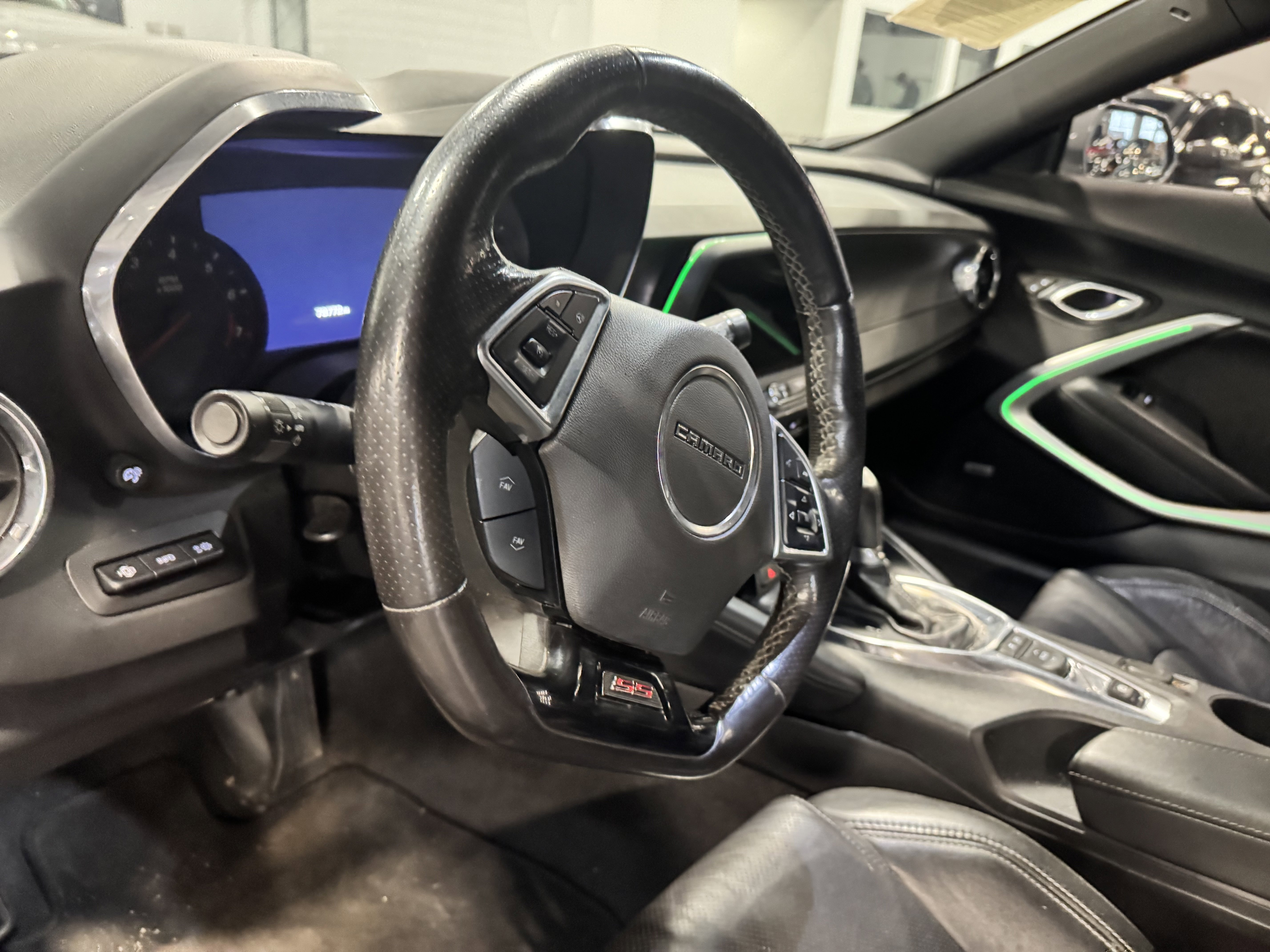 Used 2020 Chevrolet Camaro SS image 26