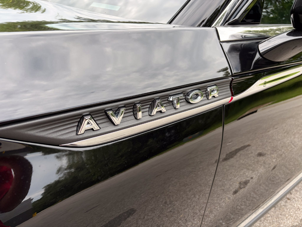 New 2026 Lincoln Aviator AWD image 54