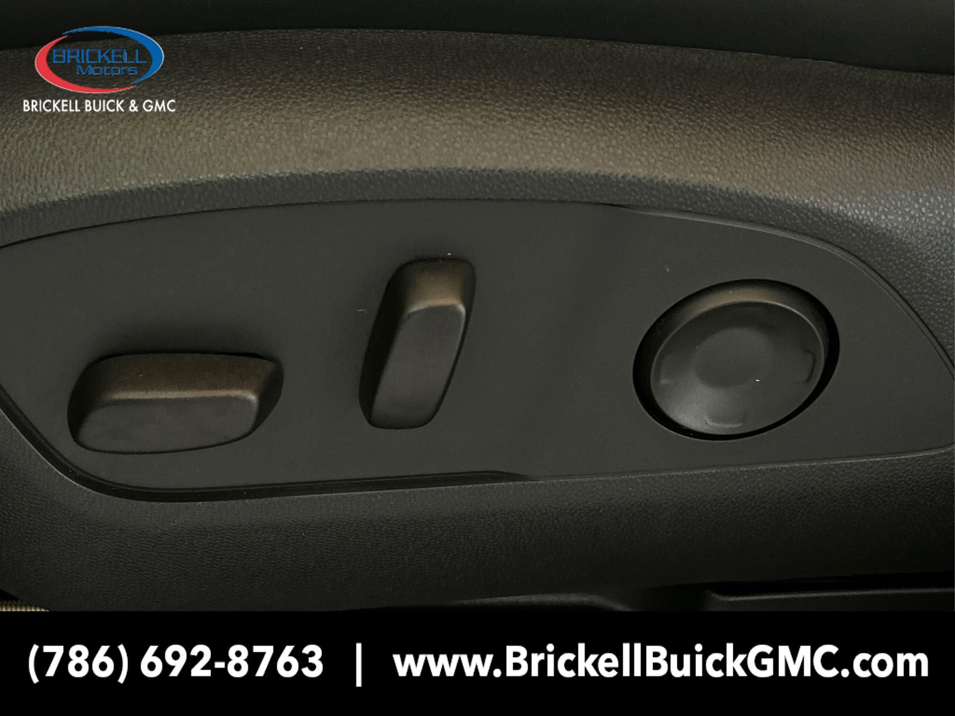 New 2025 GMC Sierra EV Denali image 22