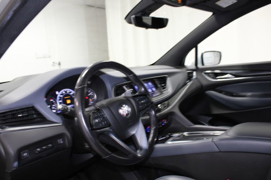 Used 2022 Buick Enclave Premium image 17