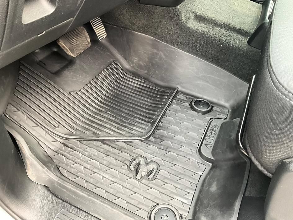 Used 2023 RAM 1500 Big Horn AWD/4WD image 18