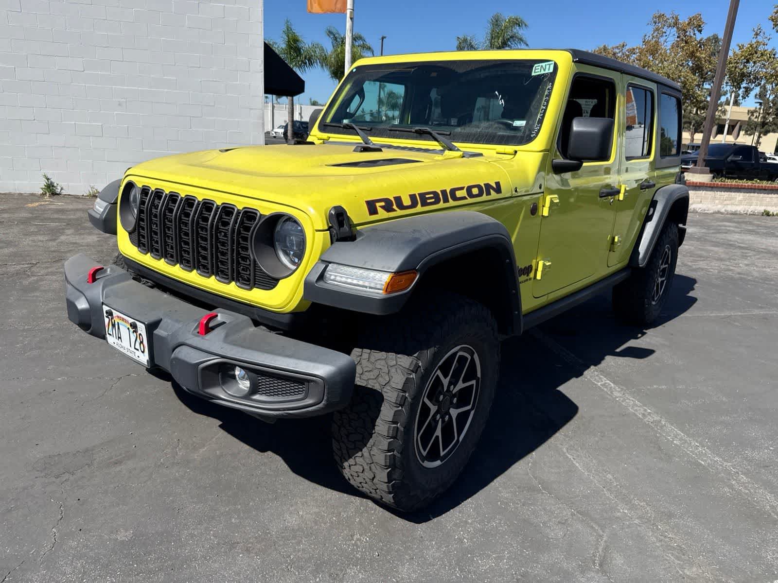 Used 2024 Jeep Wrangler Unlimited Rubicon AWD/4WD image 1