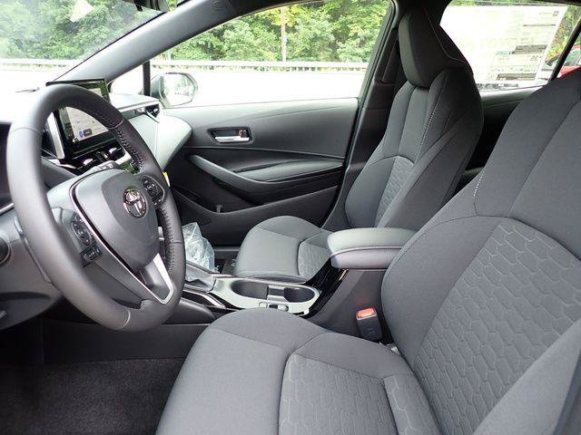 Certified 2026 Toyota Corolla SE FWD image 11