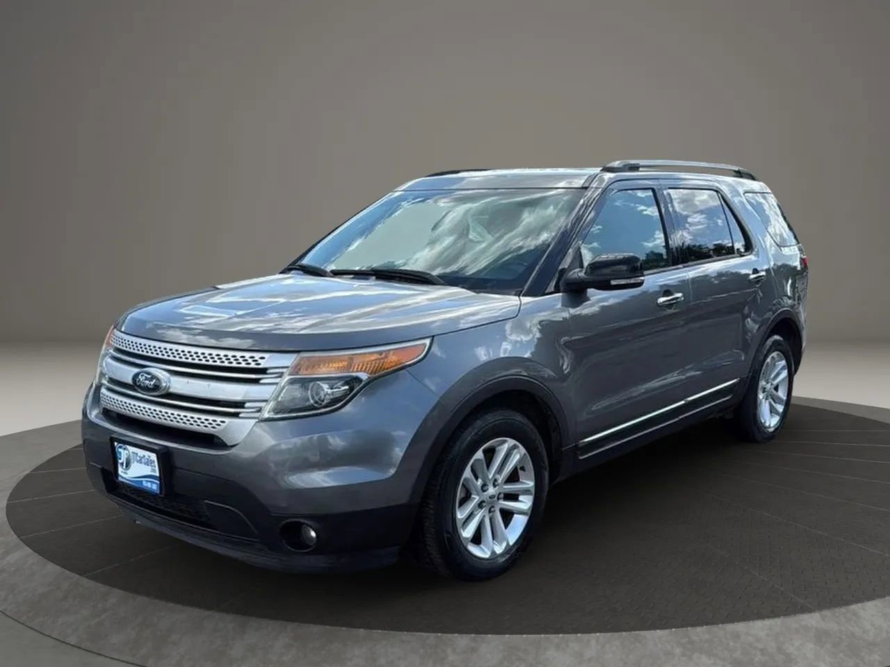 Used 2014 Ford Explorer XLT w/ Equipment Group 201A image 18