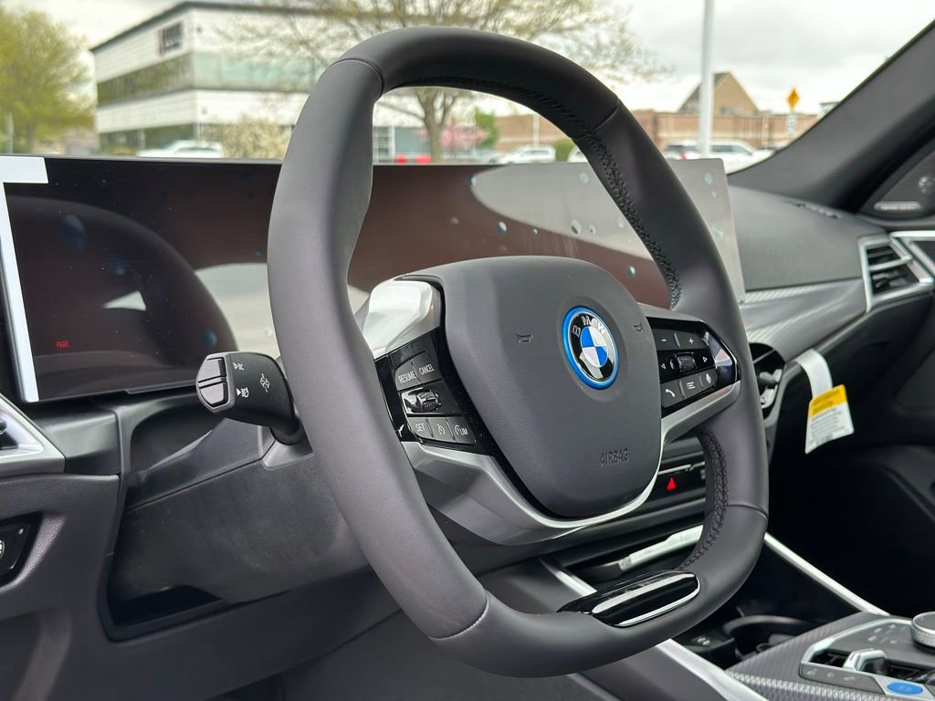 New 2025 BMW i4 xDrive40i w/ Premium Package image 18