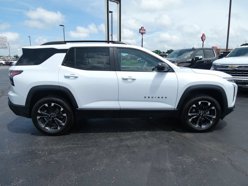 Certified 2026 Chevrolet Equinox RS w/ Convenience Package III FWD image 4