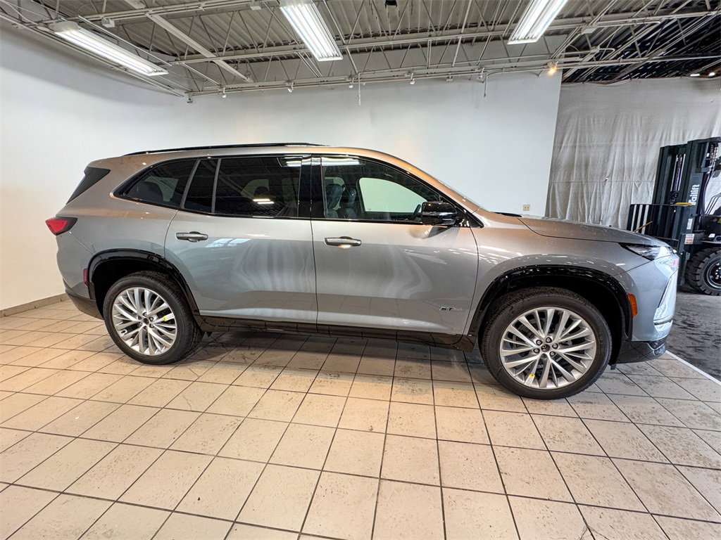 New 2026 Buick Enclave Sport Touring w/ Power Package image 4