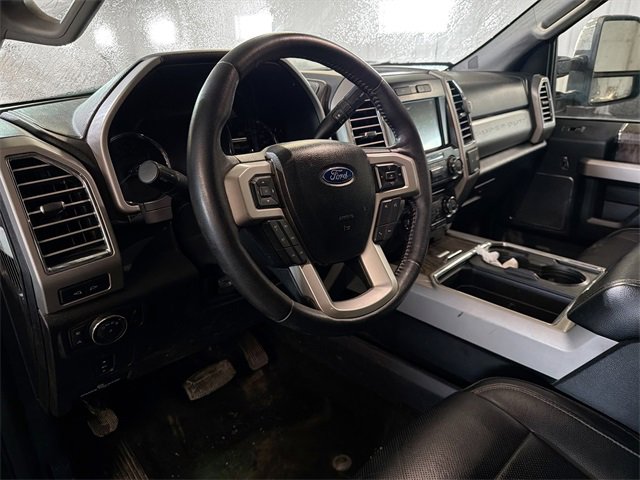 Used 2017 Ford F250 Lariat w/ Chrome Package image 8