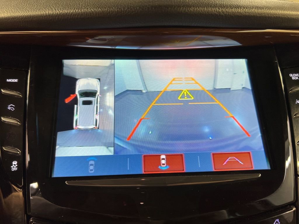 Used 2017 Cadillac Escalade Premium Luxury AWD/4WD image 12