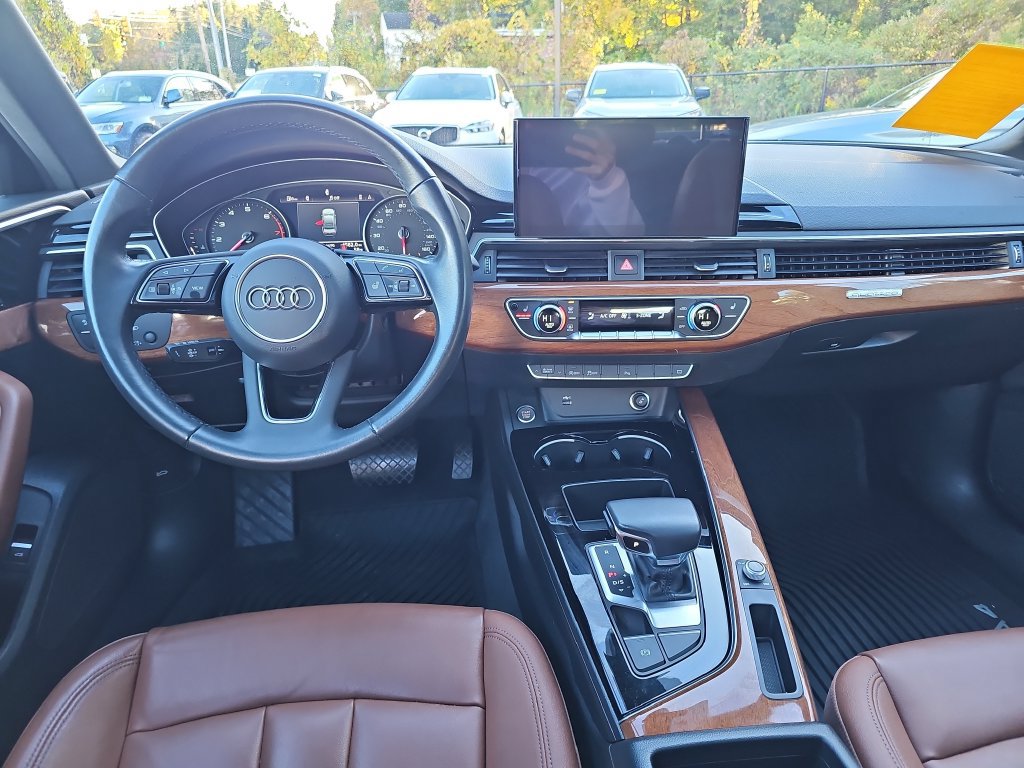 Used 2023 Audi A4 2.0T Premium w/ Convenience Package AWD/4WD image 12