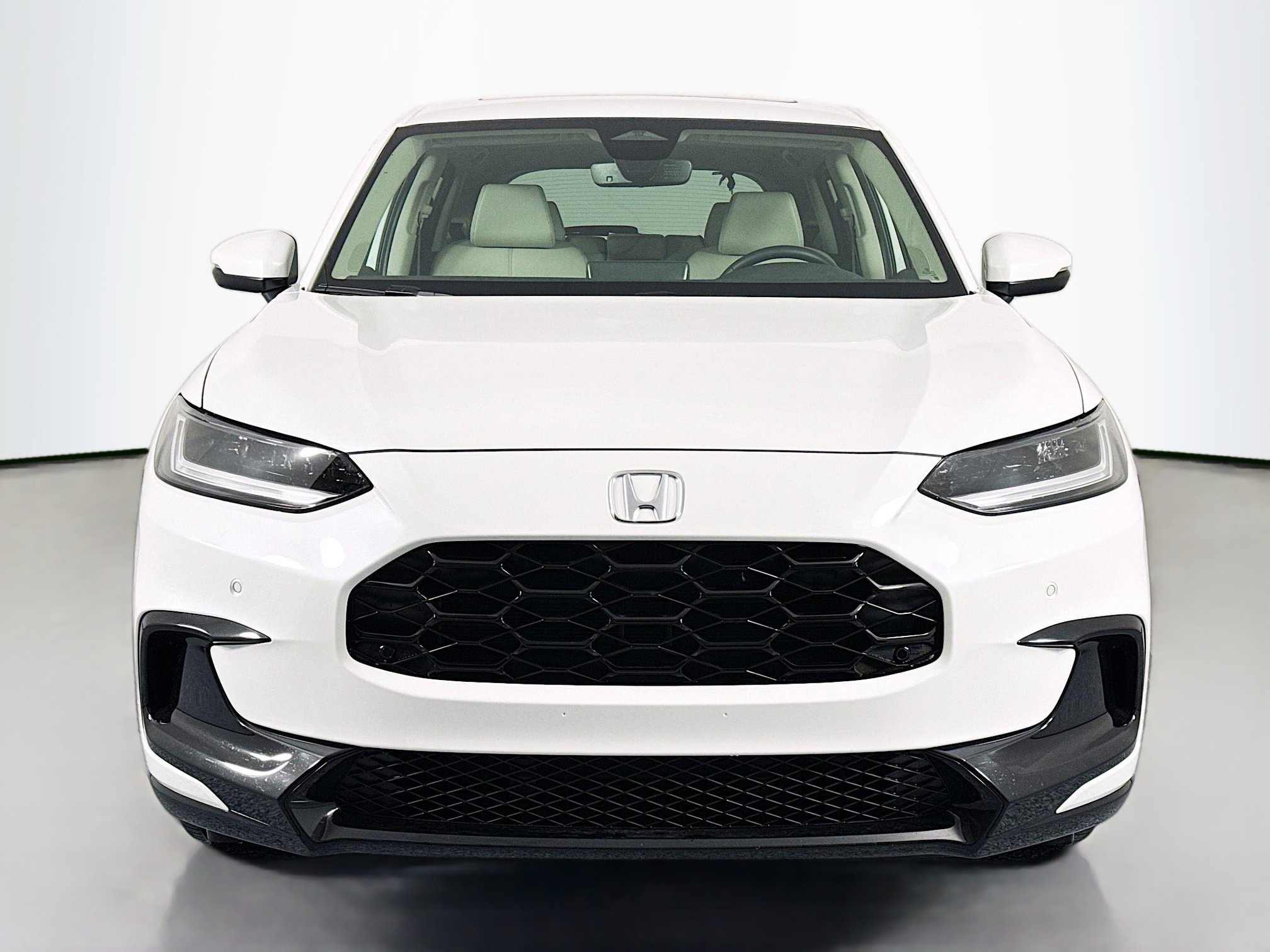 Certified 2025 Honda HR-V EX-L image 2