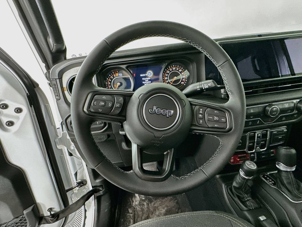 Certified 2026 Jeep Gladiator Sport AWD/4WD image 19