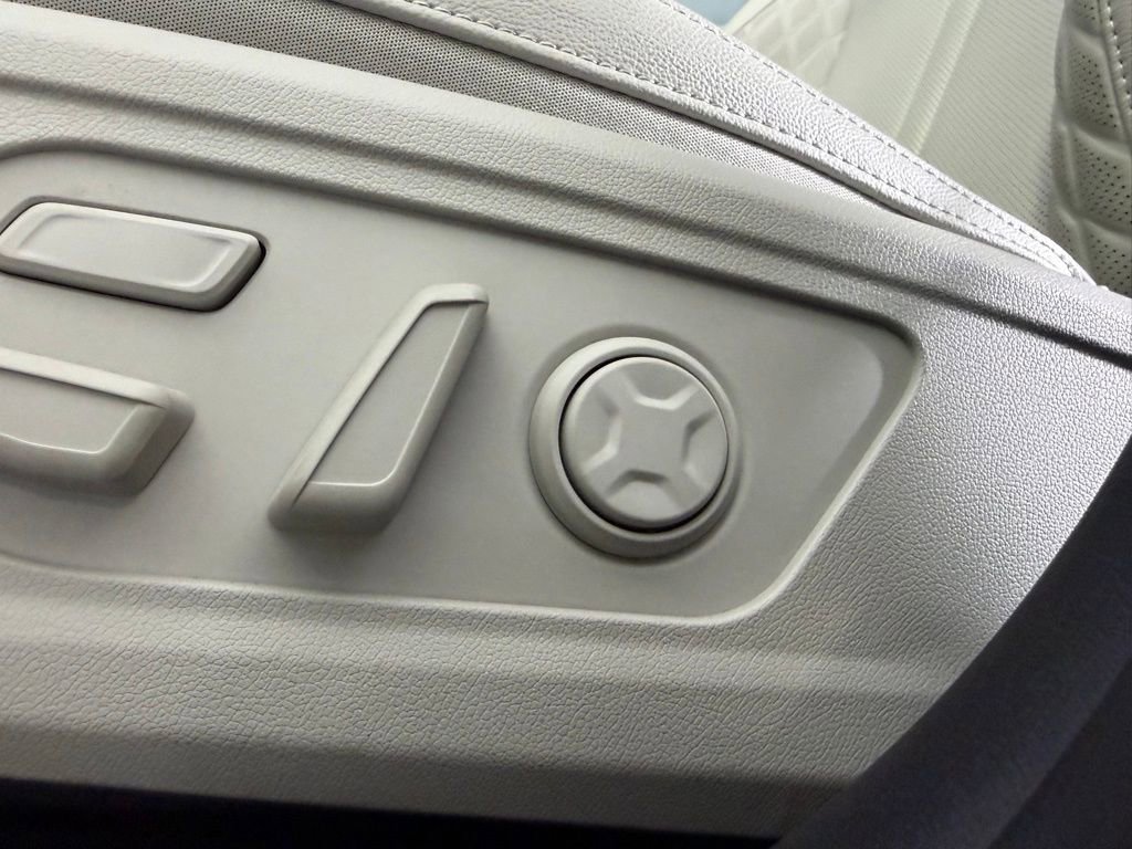 Used 2025 Kia Sorento SX Prestige image 27