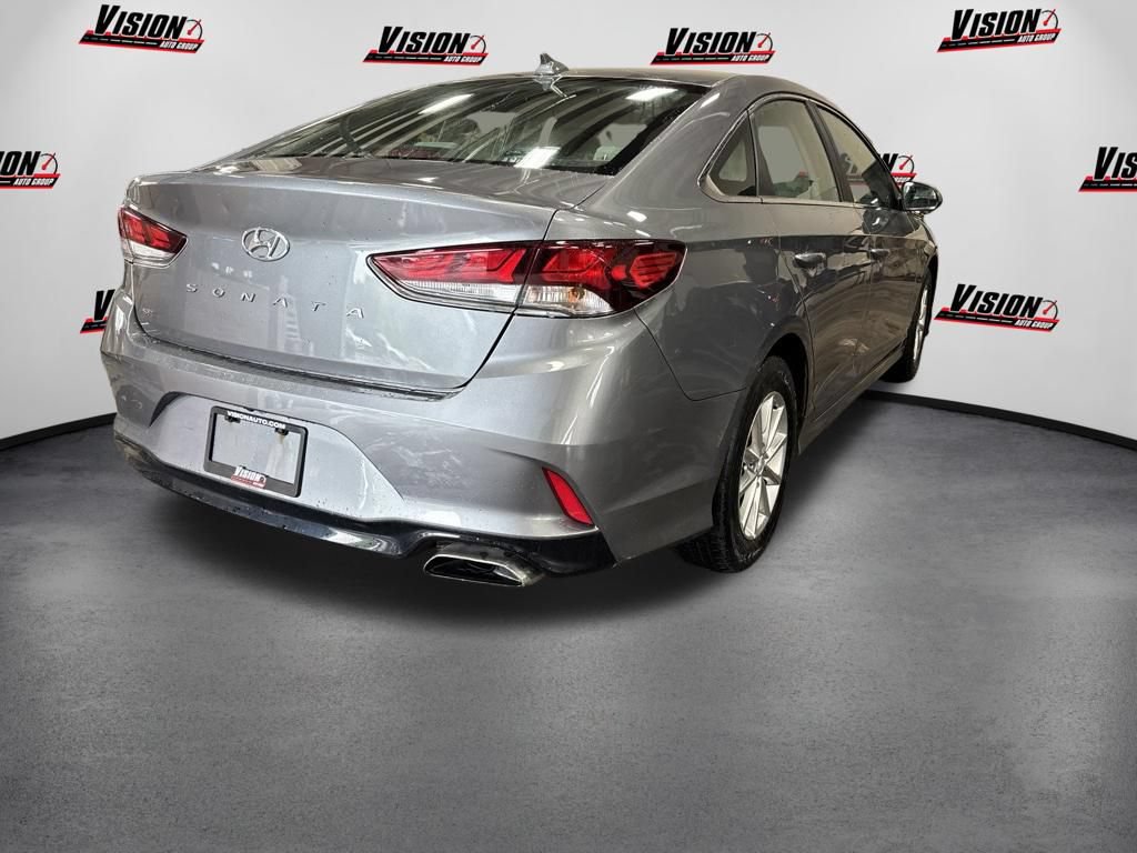 Used 2018 Hyundai Sonata SE FWD image 5