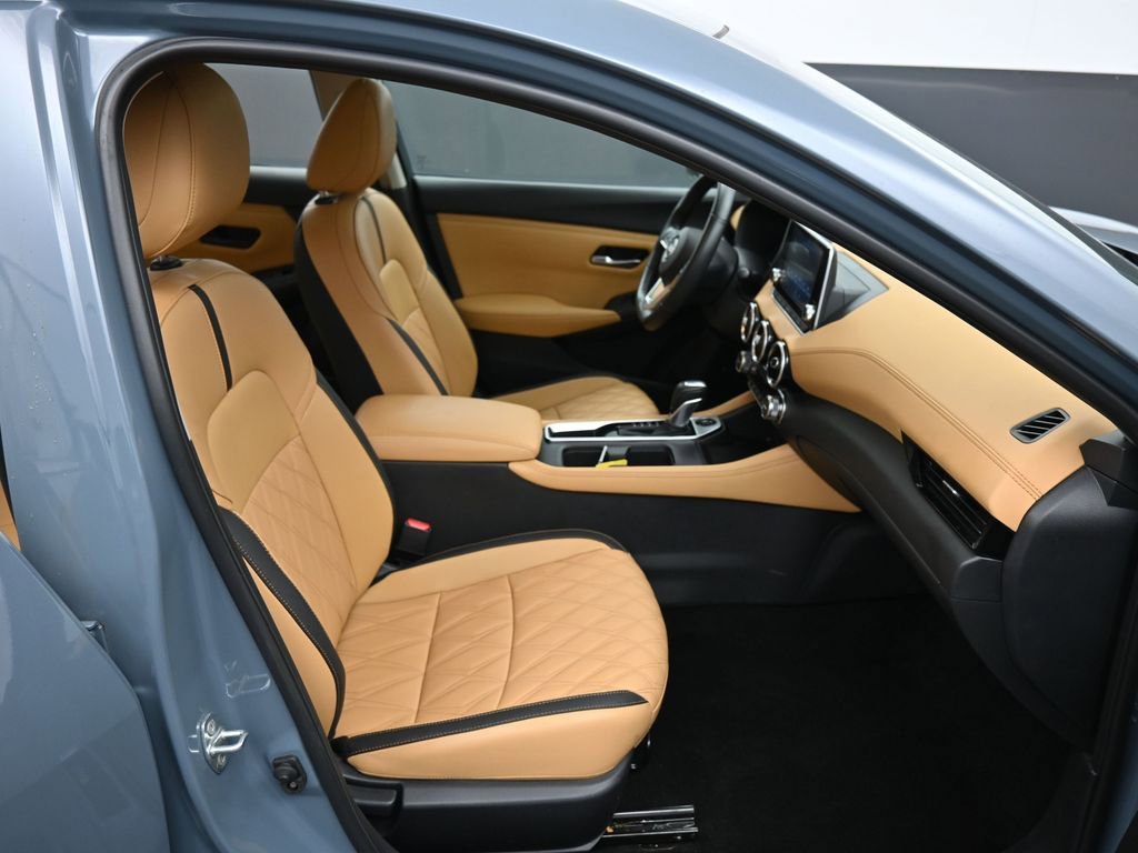 Used 2024 Nissan Sentra SV w/ SV Premium Package FWD image 24