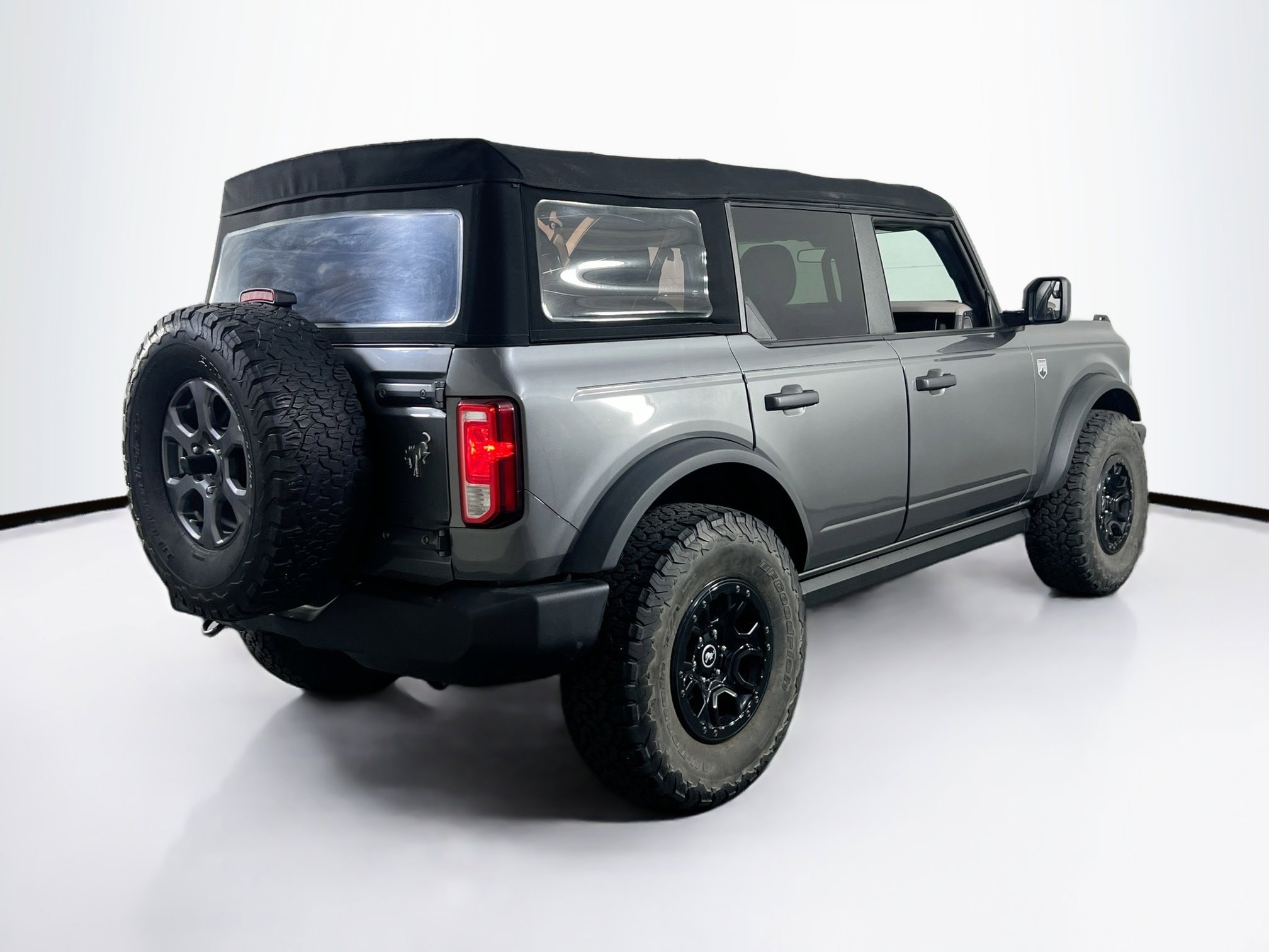 Used 2022 Ford Bronco Big Bend image 5