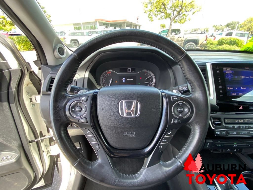 Used 2018 Honda Pilot Touring image 38
