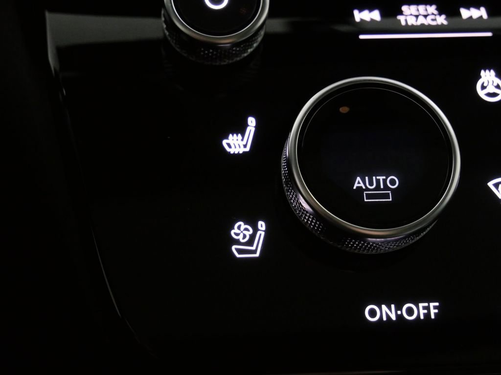 New 2026 INFINITI QX60 Luxe w/ Cargo Package AWD/4WD image 31