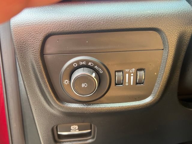 Used 2024 Jeep Grand Cherokee L Summit w/ High Altitude Package AWD/4WD image 6