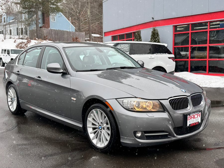Used 2011 BMW 335i xDrive Sedan image 2