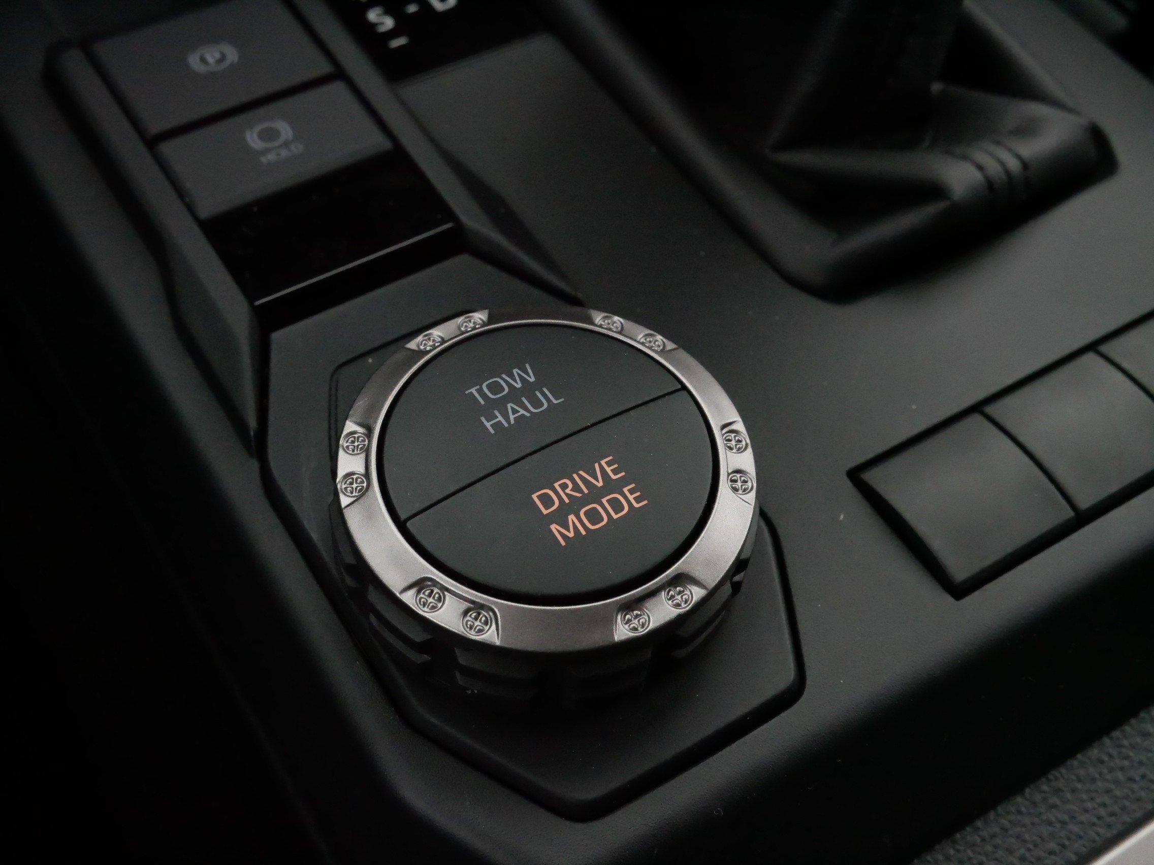 Certified 2025 Toyota 4Runner SR5 image 28