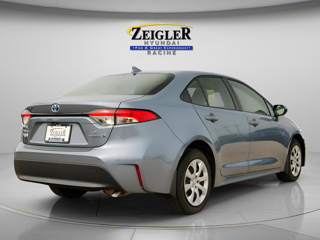 Used 2024 Toyota Corolla XLE image 8