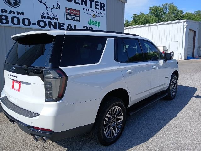 Used 2025 Chevrolet Tahoe Z71 w/ Comfort Package AWD/4WD image 3