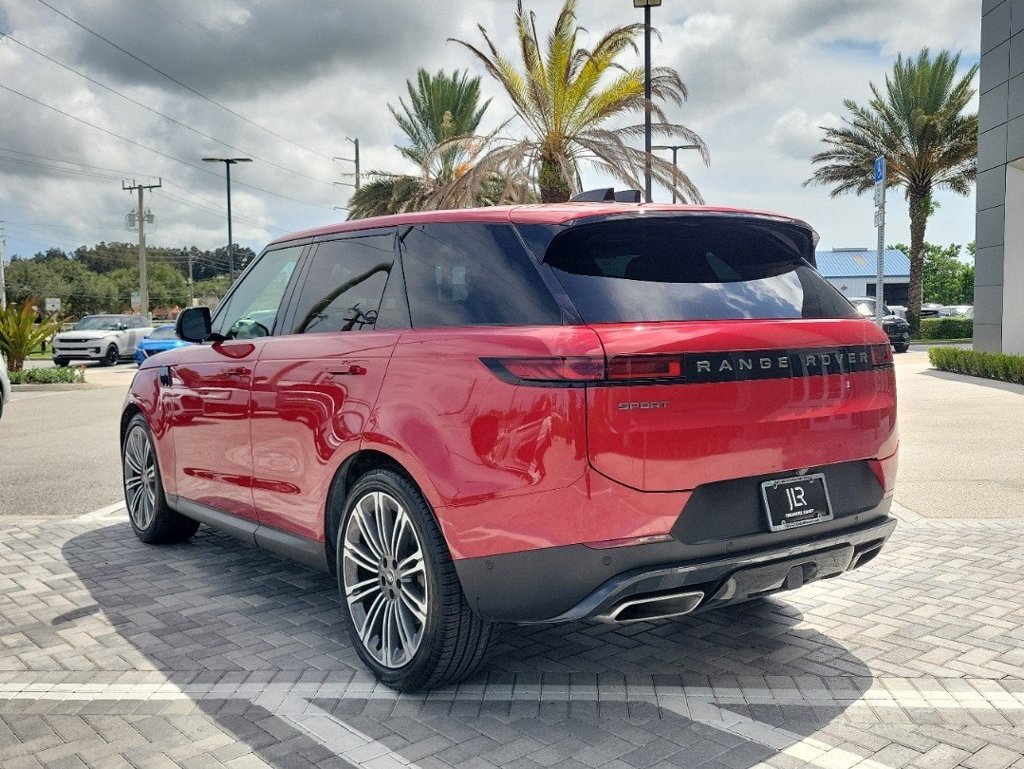 Certified 2024 Land Rover Range Rover Sport SE AWD/4WD image 3