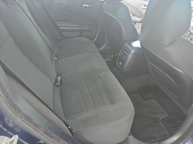Used 2014 Dodge Charger SE RWD image 16